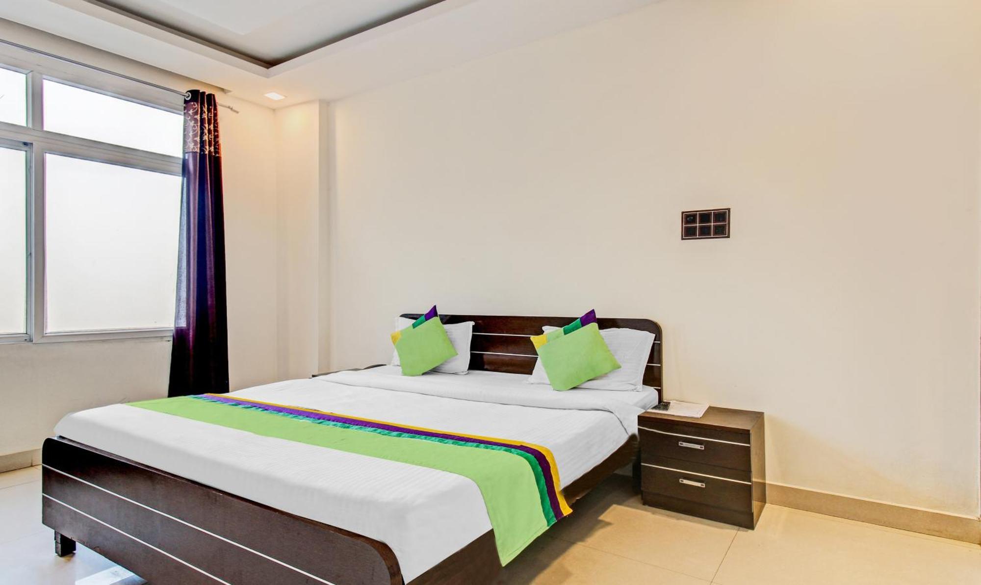 Treebo Trend Silver Grand Gomti Nagar Lucknow Exteriör bild